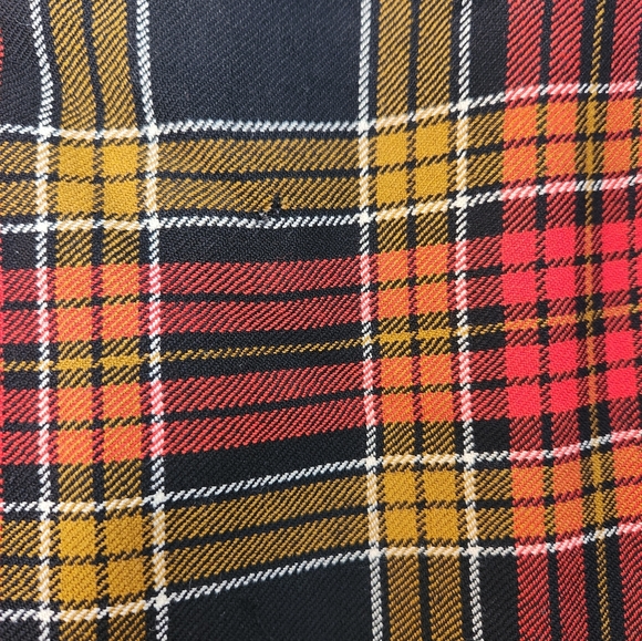 🍂60's Autumnal Plaid Skirt🍂 - Picture 3 of 7